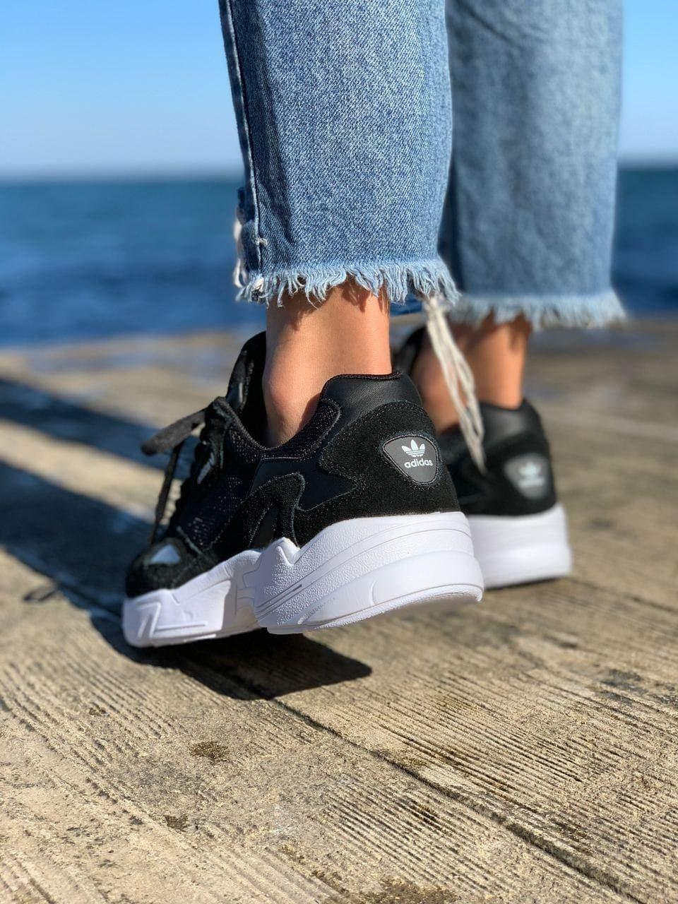 Adidas Flacon Black White
