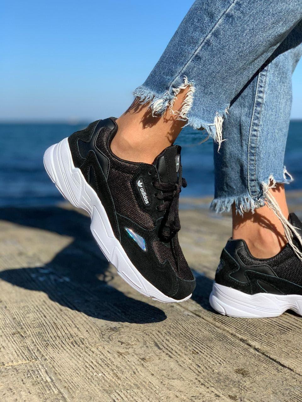 Adidas Flacon Black White