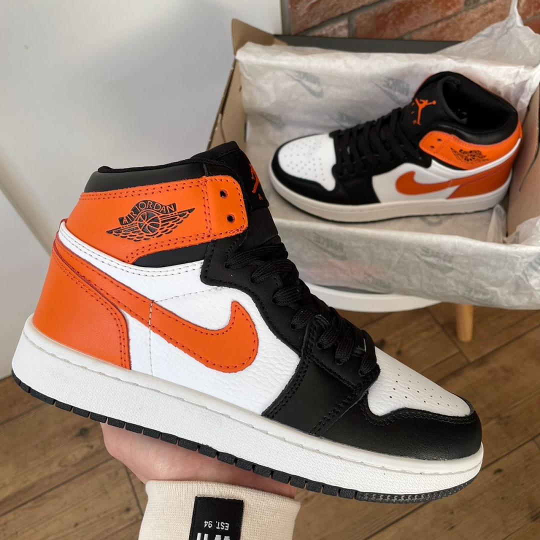 Nike Air Jordan Retro1 Black Orange