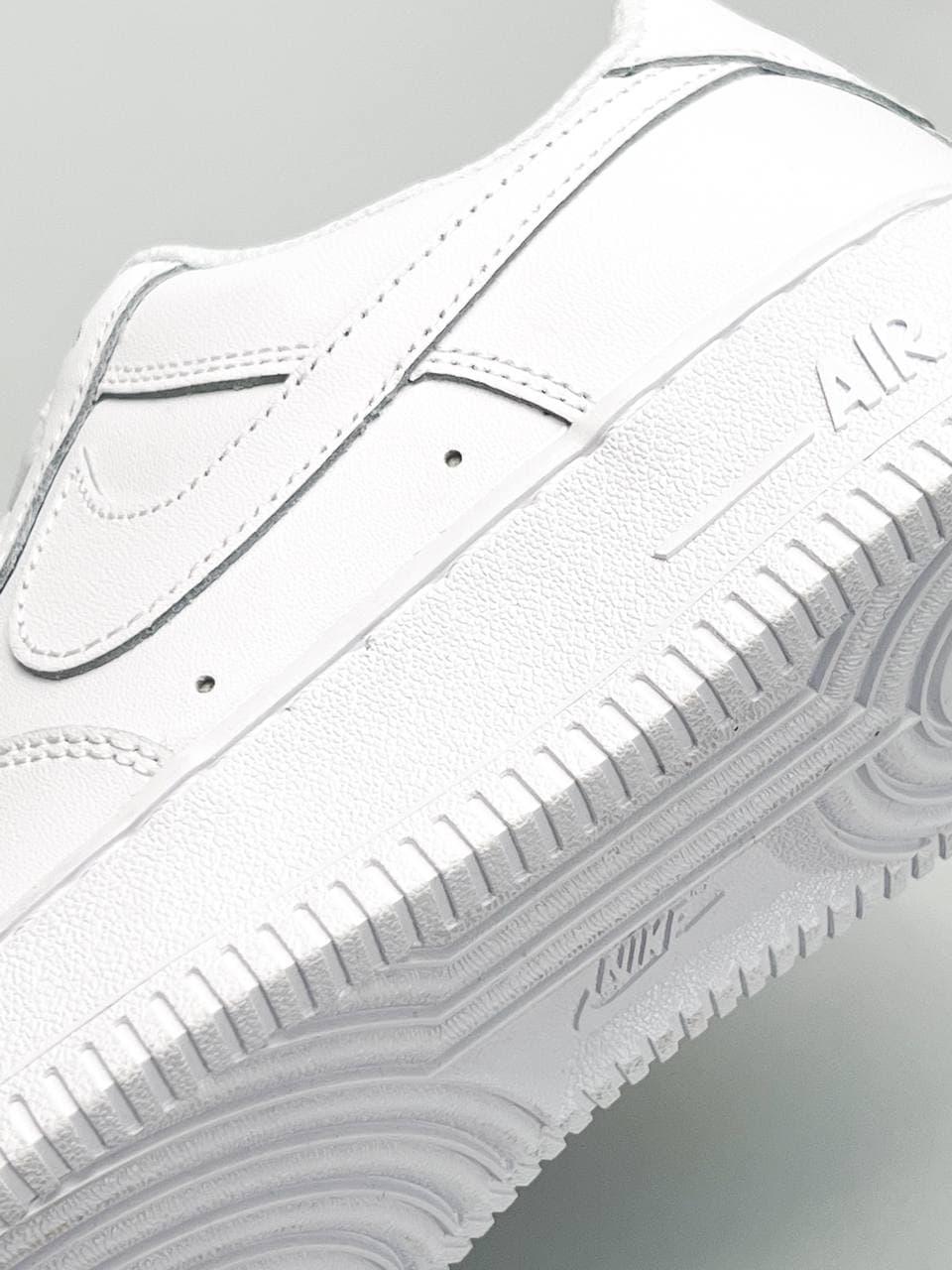 Nike Air Force 1 Classic White 2