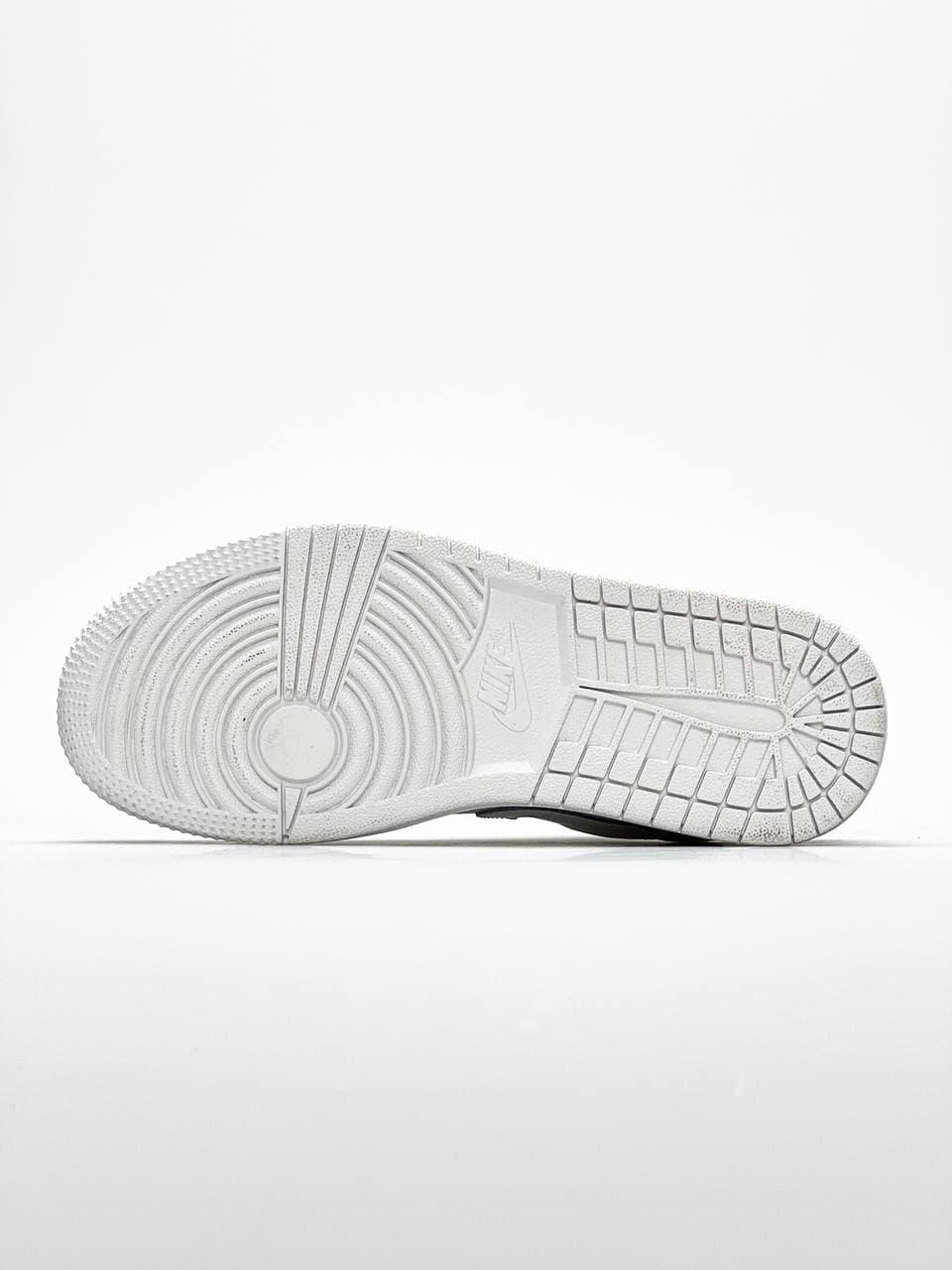 Nike Air Jordan Retro 1 Low Full White 2