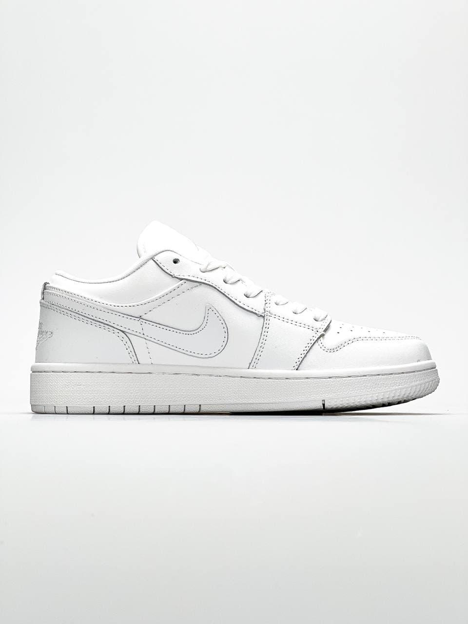 Nike Air Jordan Retro 1 Low Full White 2