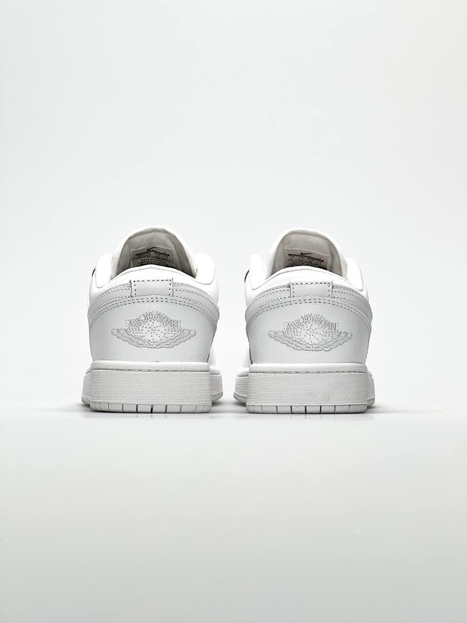 Nike Air Jordan Retro 1 Low Full White 2