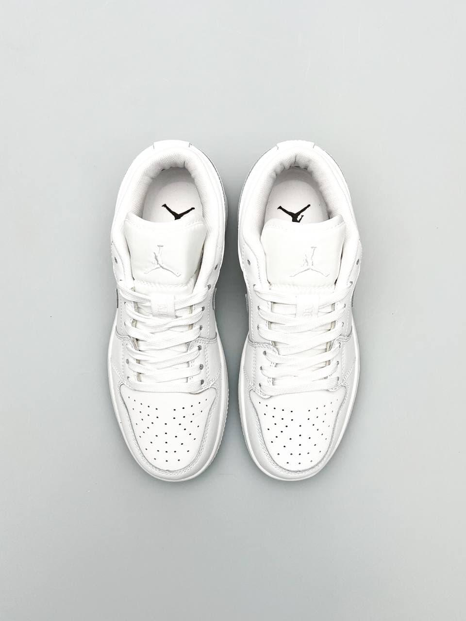 Nike Air Jordan Retro 1 Low Full White 2