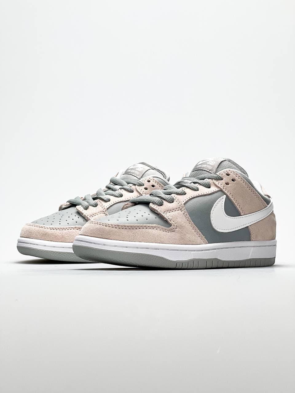 Nike Dunk Disrupt Grey White 1