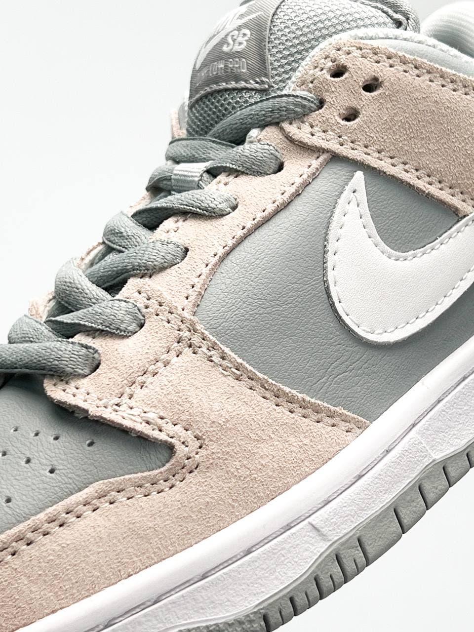 Nike Dunk Disrupt Grey White 1