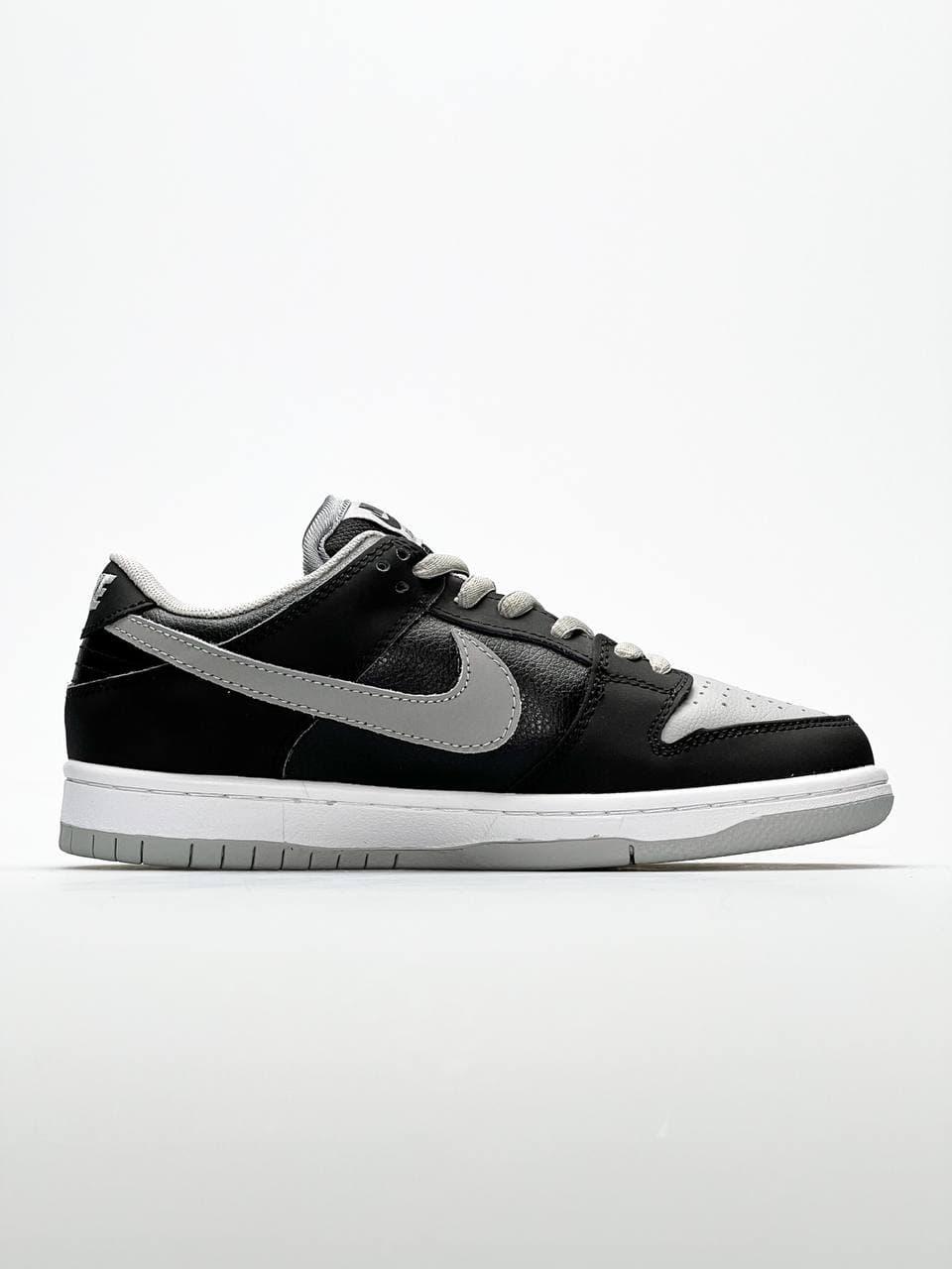 Nike Nike SB Dunk Low Black Grey 2