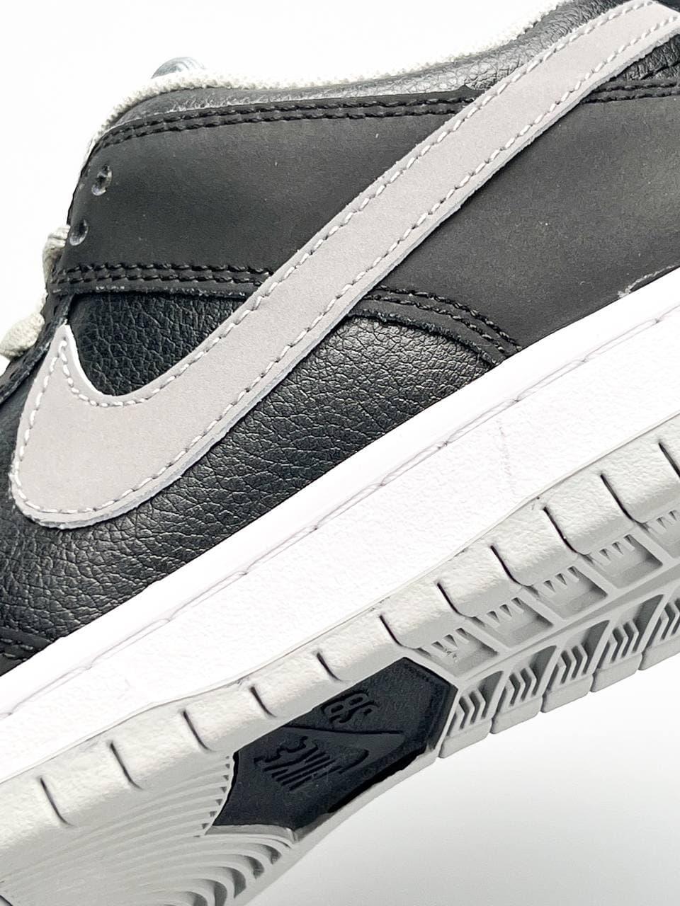 Nike Nike SB Dunk Low Black Grey 2