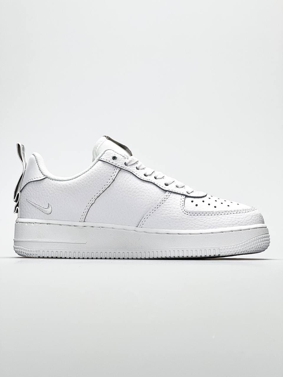 Nike Air Force 1’07Lv8 Ultra White 2