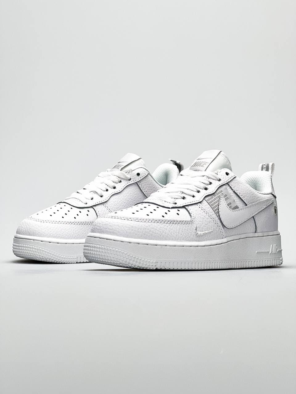 Nike Air Force 1’07Lv8 Ultra White 2