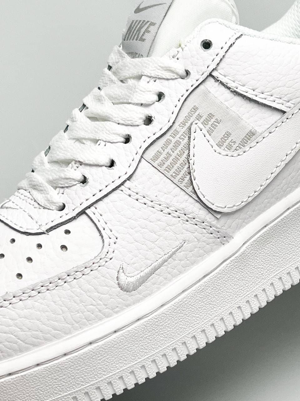 Nike Air Force 1’07Lv8 Ultra White 2