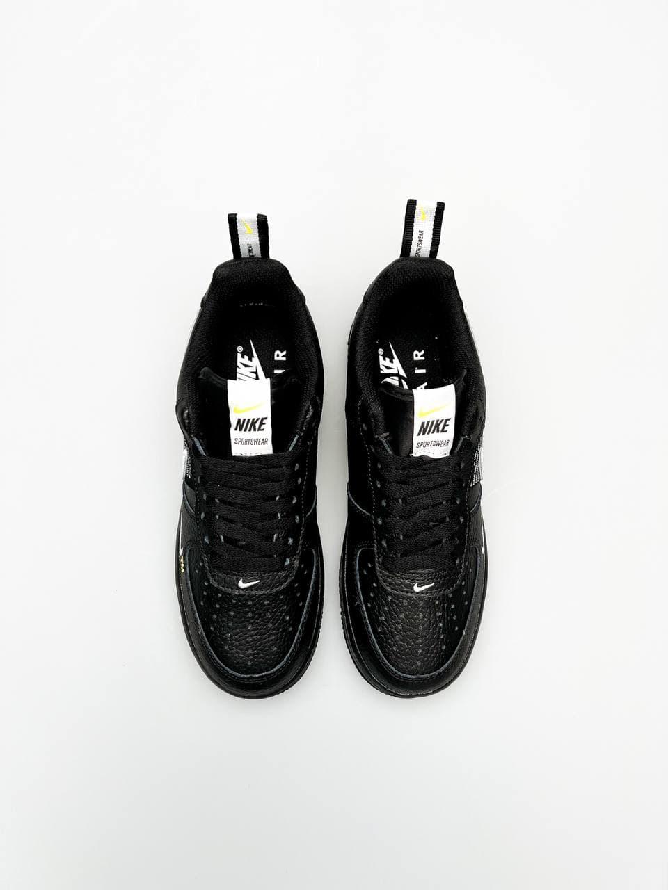 Nike Air Force 1’07Lv8 Ultra Black White