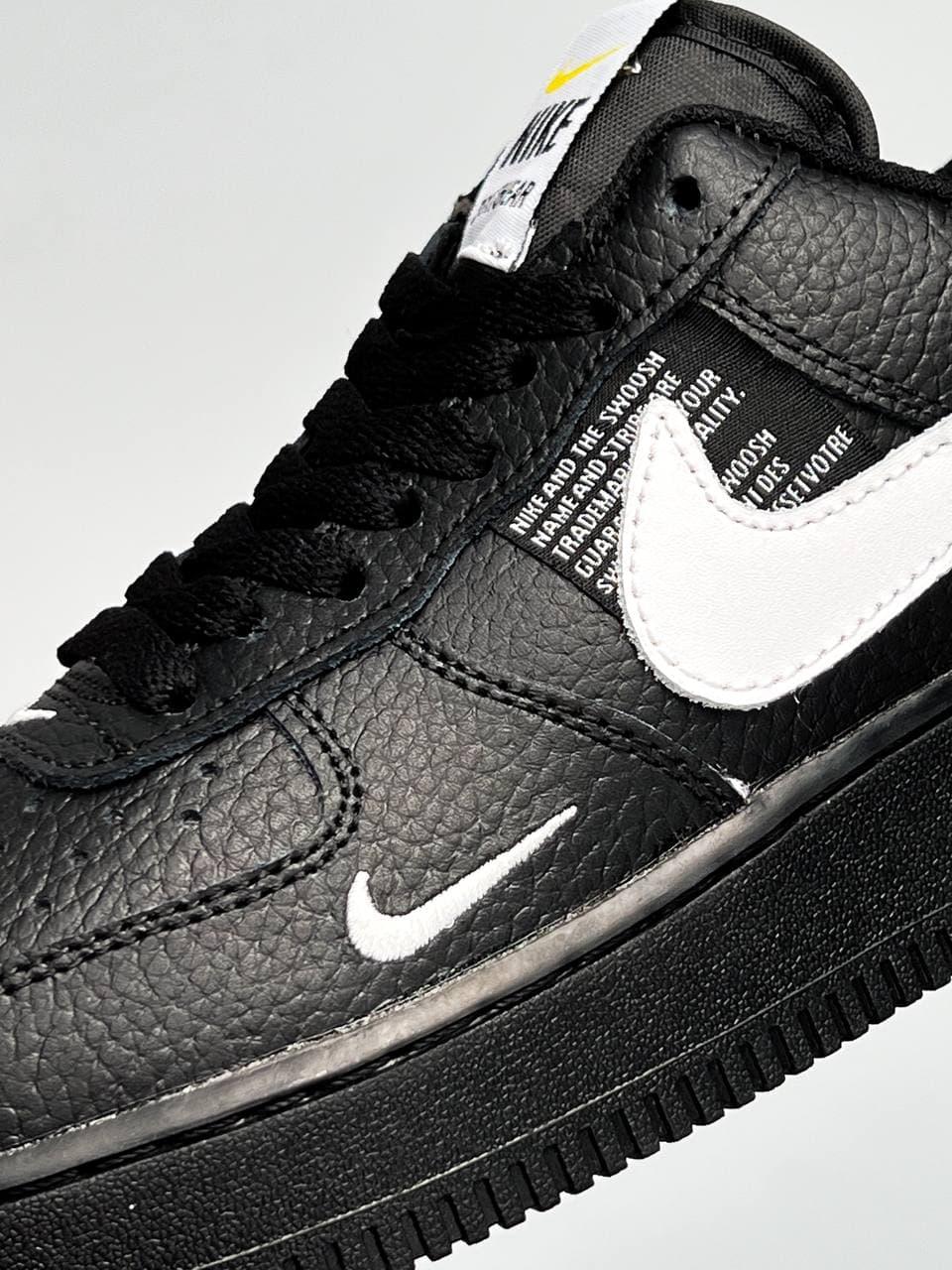 Nike Air Force 1’07Lv8 Ultra Black White