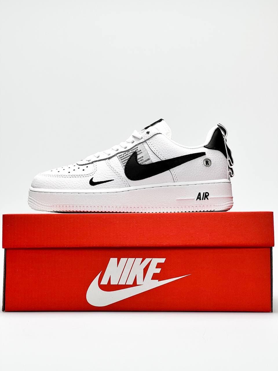 Nike Air Force 1’07Lv8 Ultra White Black