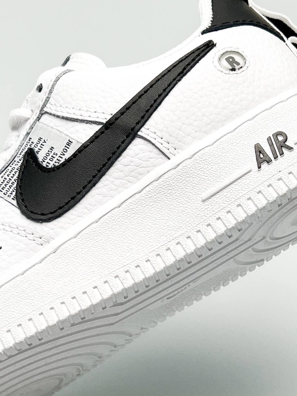 Nike Air Force 1’07Lv8 Ultra White Black