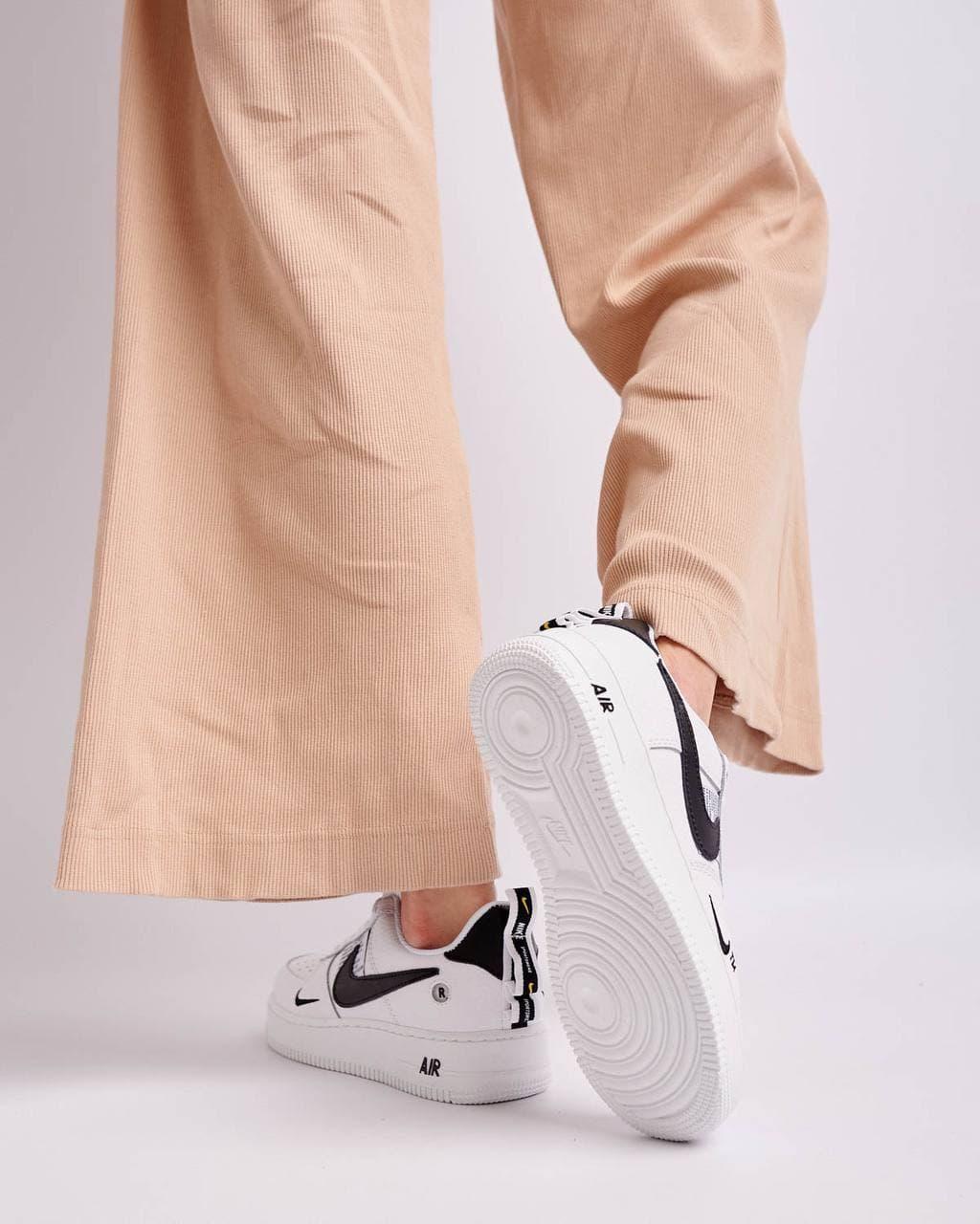 Nike Air Force 1’07Lv8 Ultra White Black