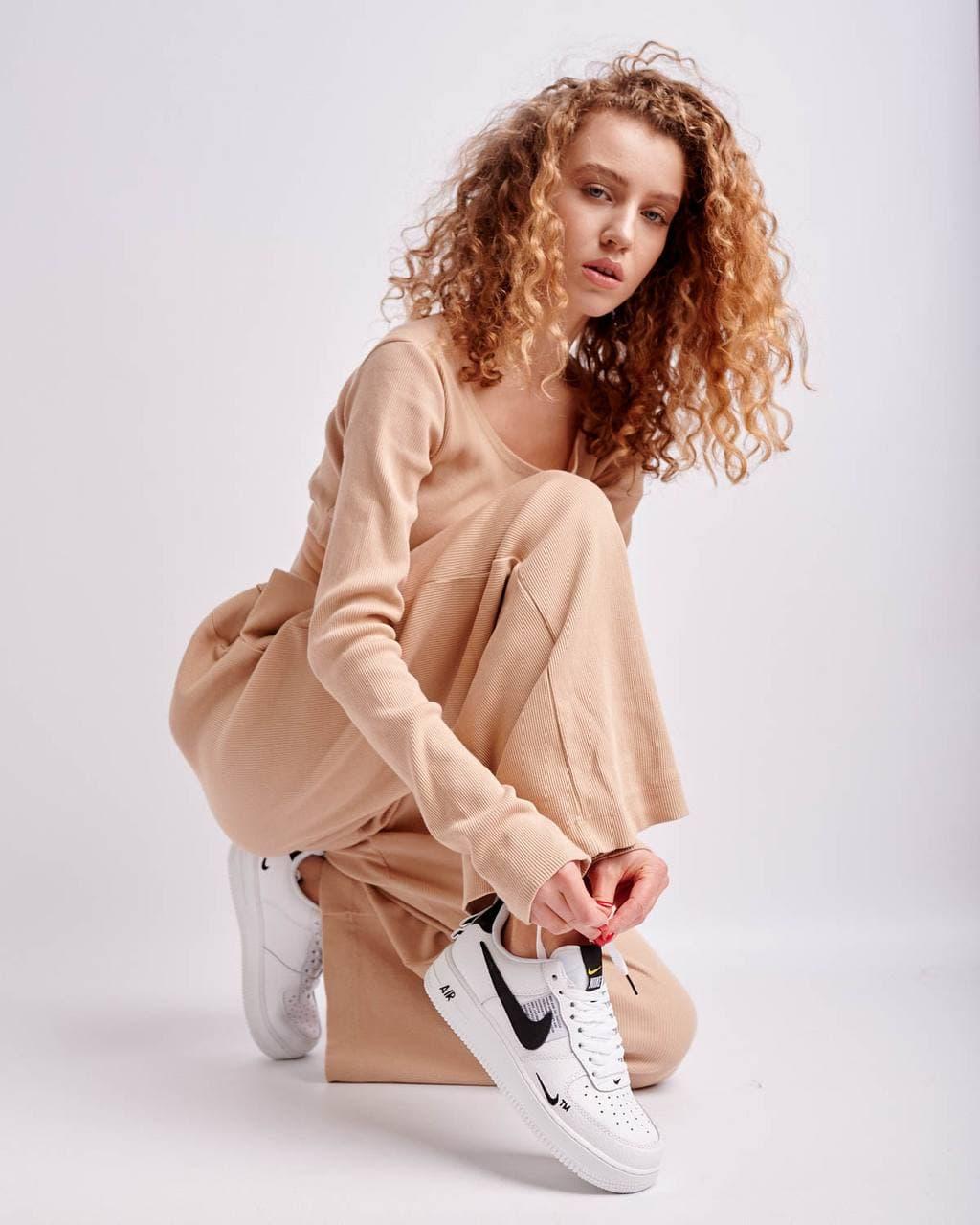 Nike Air Force 1’07Lv8 Ultra White Black