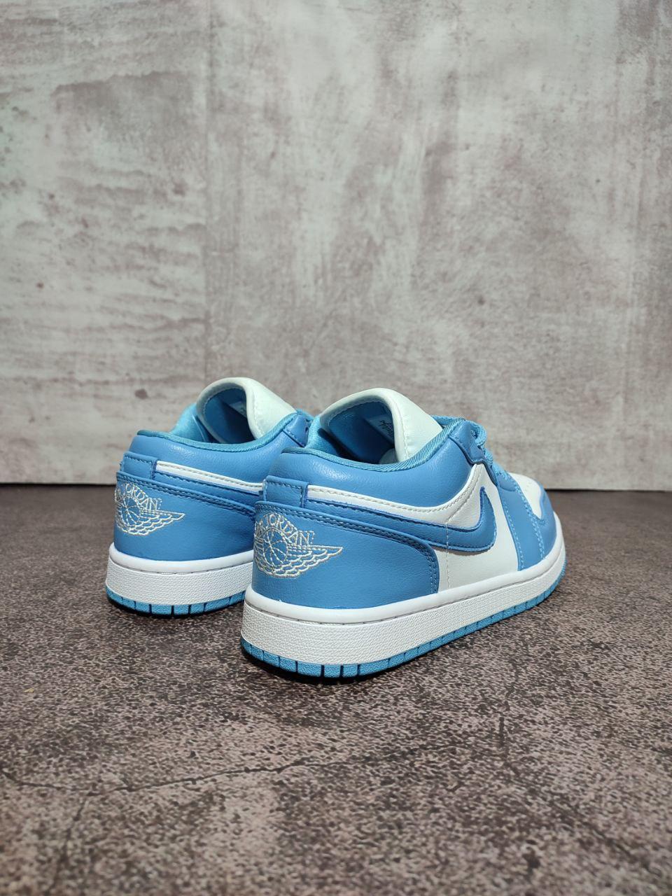 Nike Air Jordan Retro 1 Blue White v2