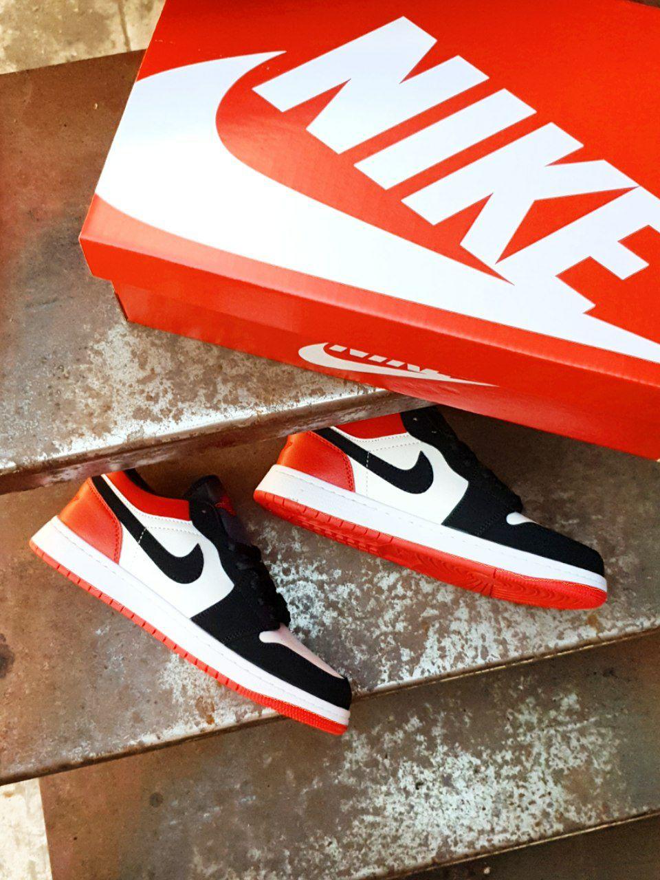 Nike Air Jordan Retro 1 Low Red White Black