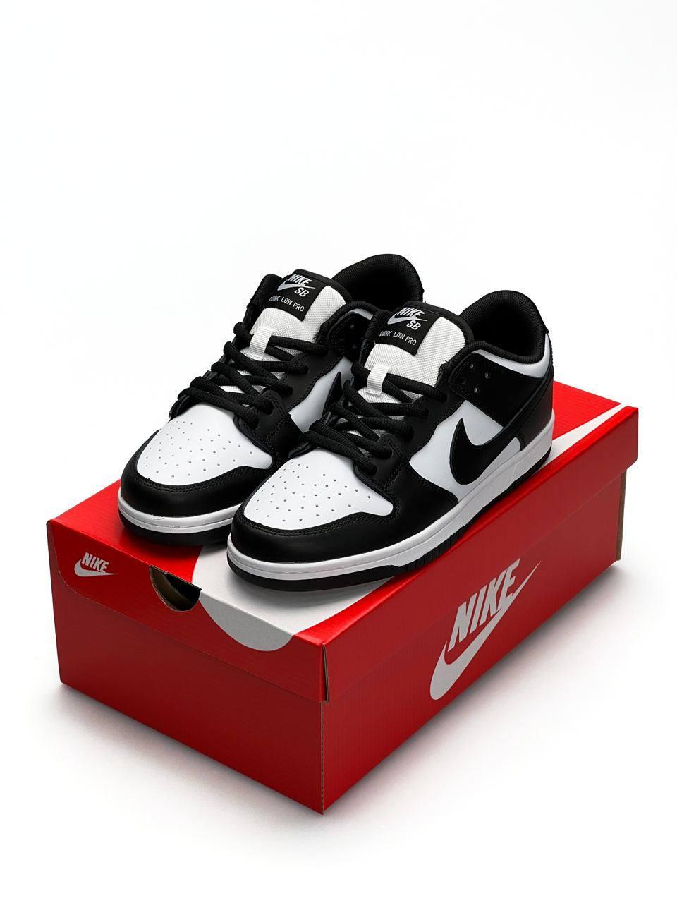 Nike SB Dunk Low Retro White Black v2