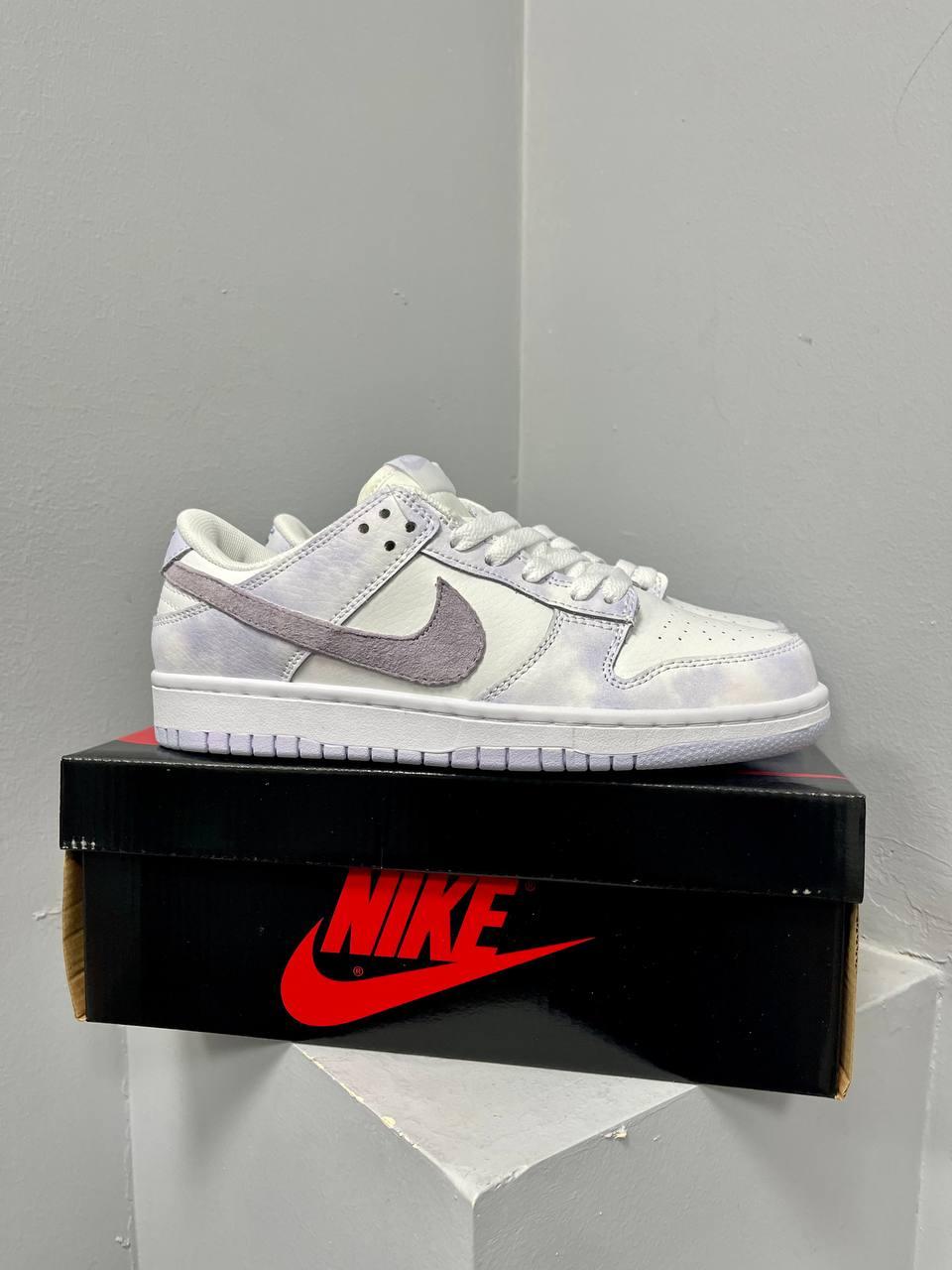 Nike SB Dunk Low Purple Pulse