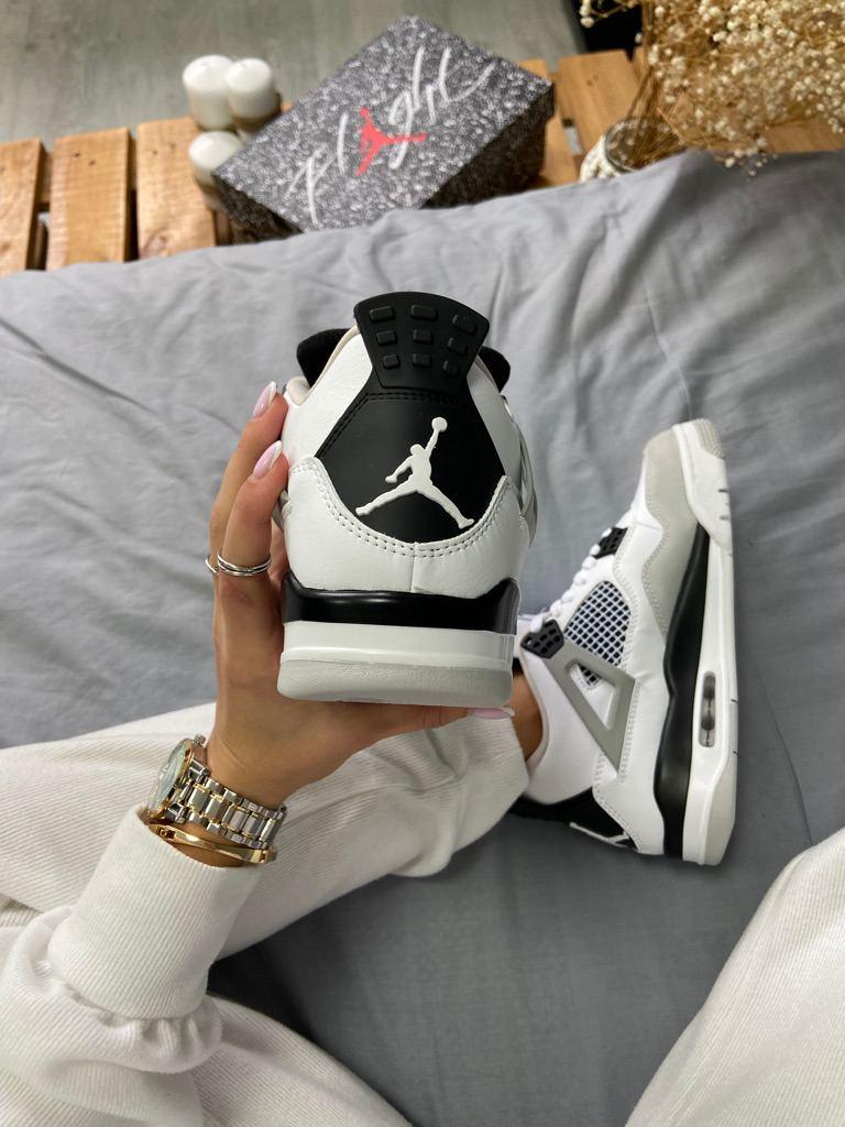 Nike Air Jordan Retro 4 Military Premium
