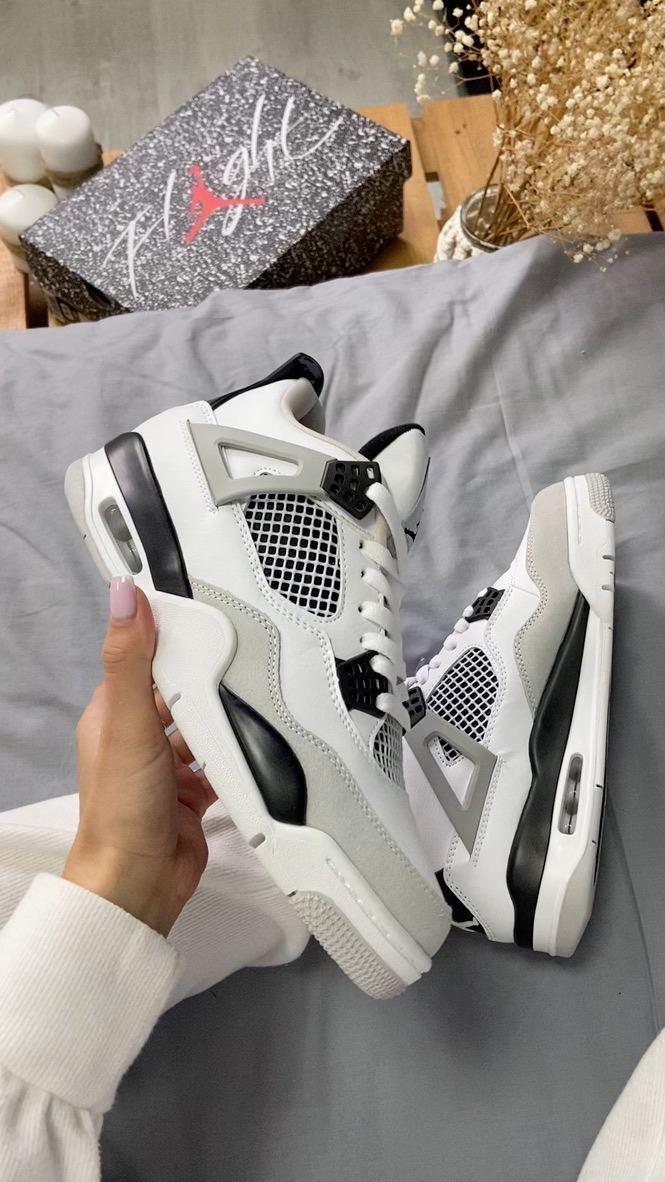 Nike Air Jordan Retro 4 Military Premium