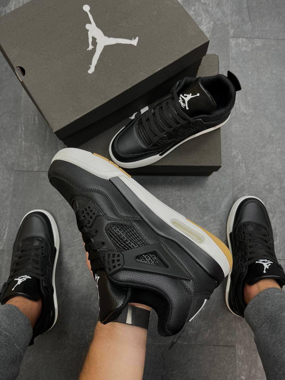 Nike Air Jordan Retro 4 Black White