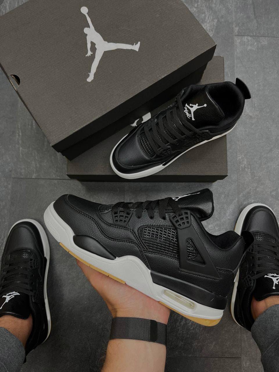 Nike Air Jordan Retro 4 Black White