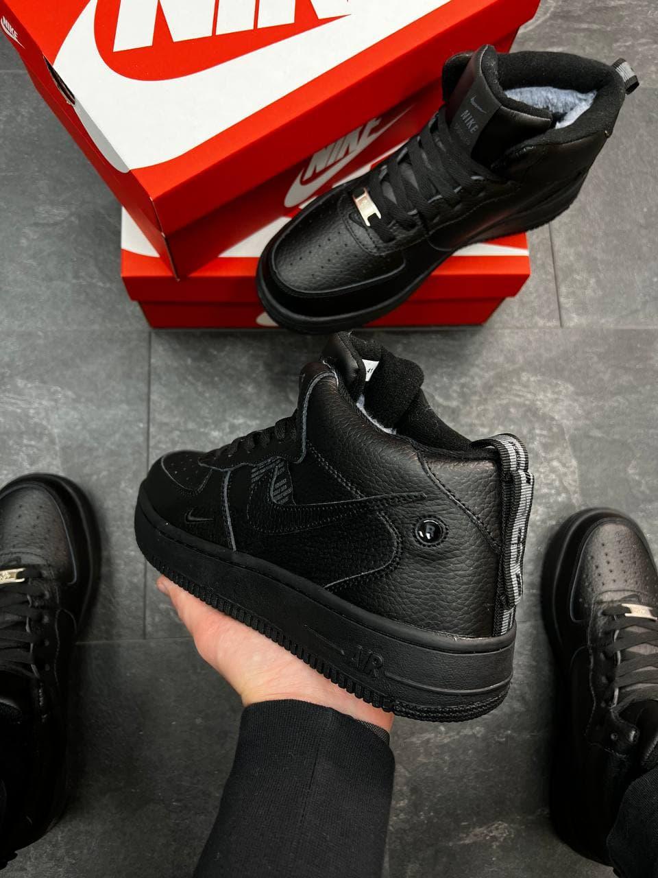 Nike Air Force 1 W High Utility All Black