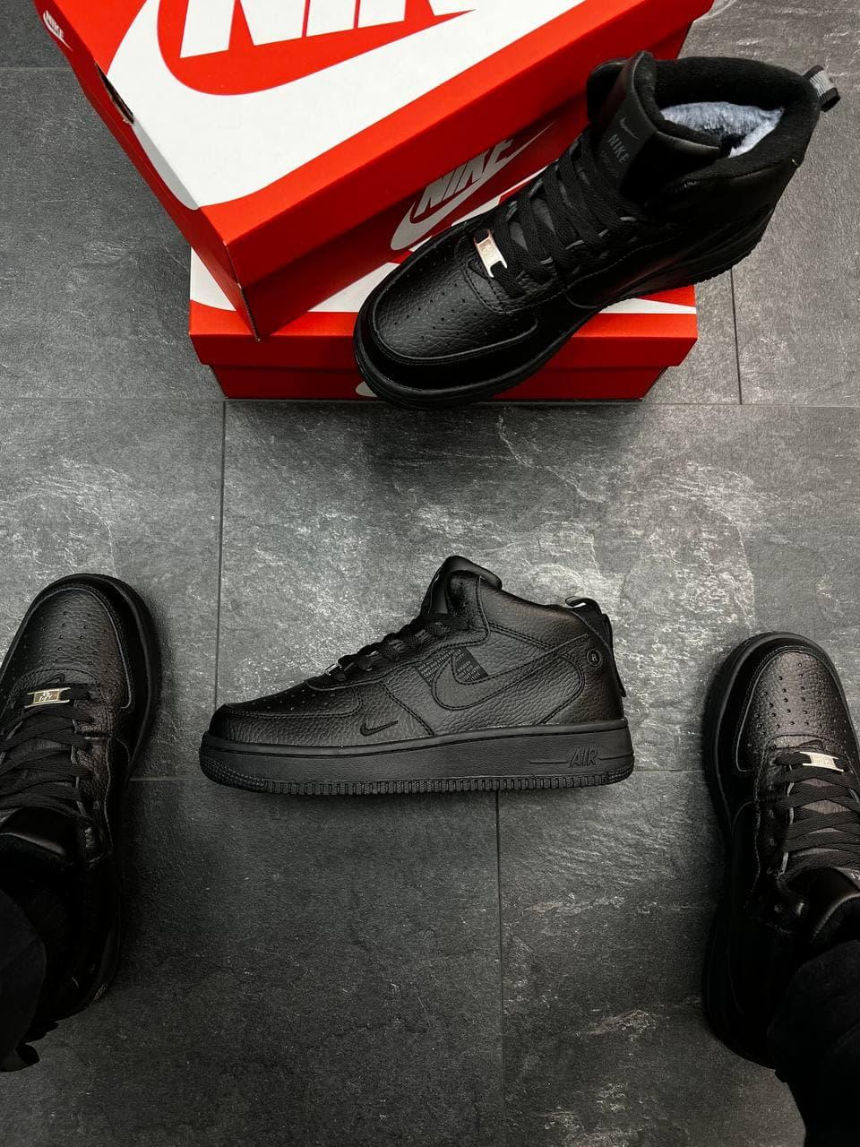 Nike Air Force 1 W High Utility All Black