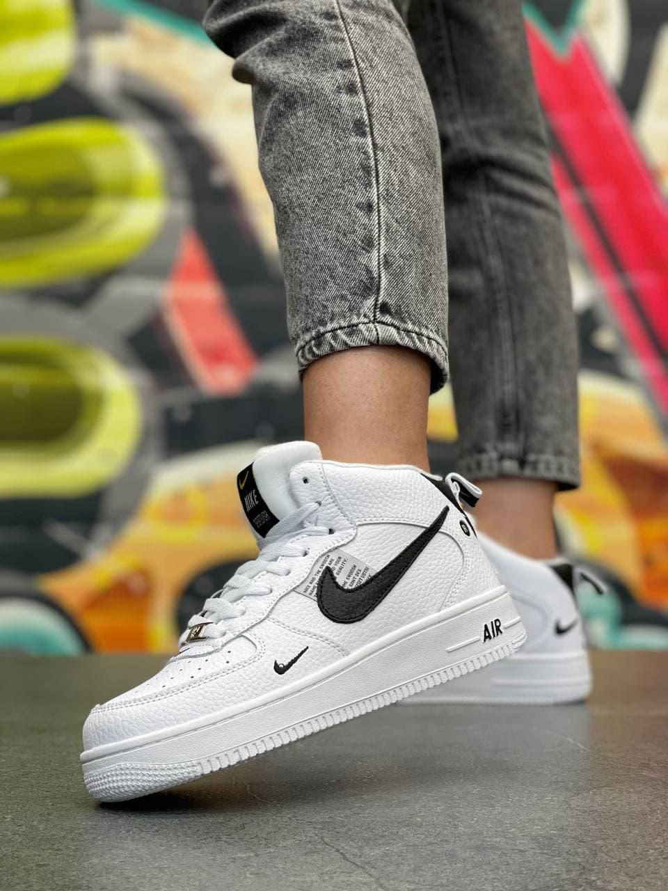 Nike Utiliti High Winter White Black 2