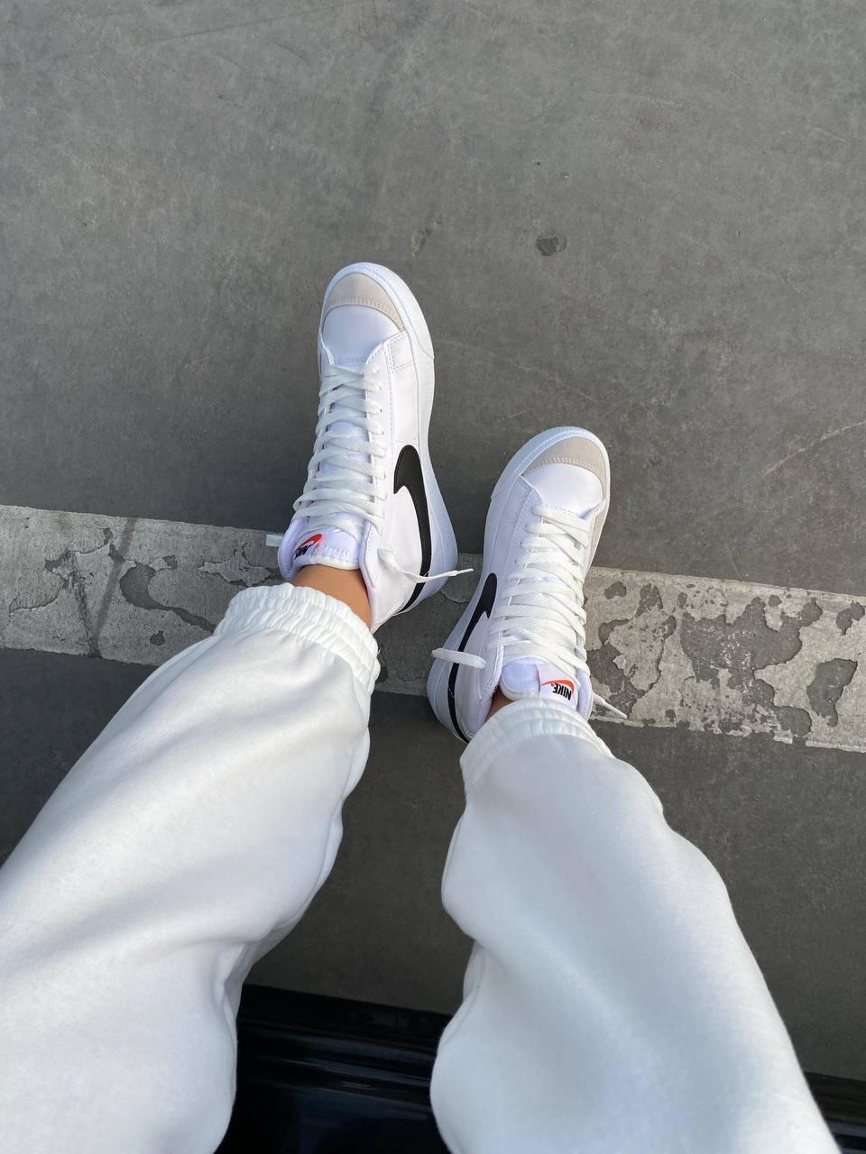 Nike Blazer White «Black Logo» 2