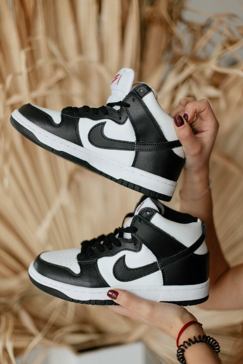 Nike Dunk High Black White