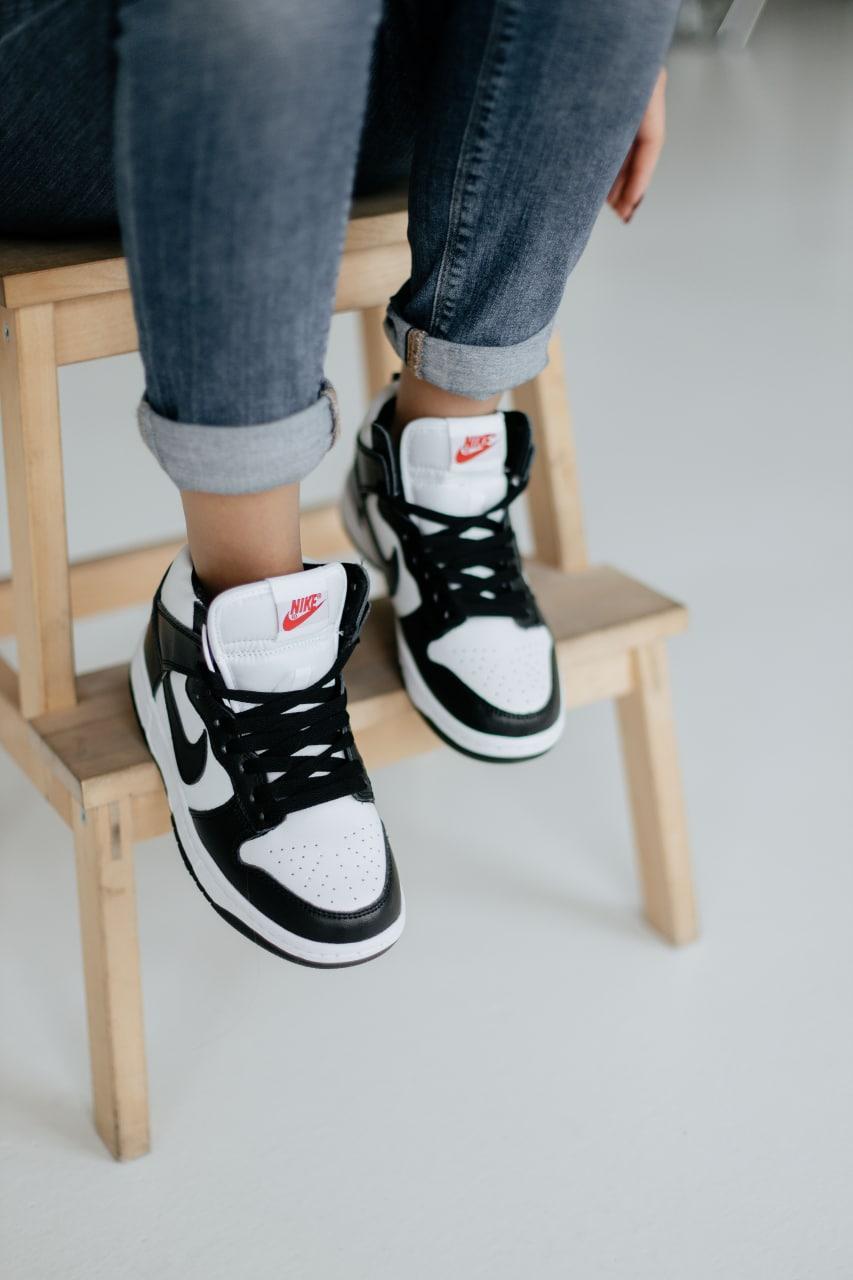 Nike Dunk High Black White