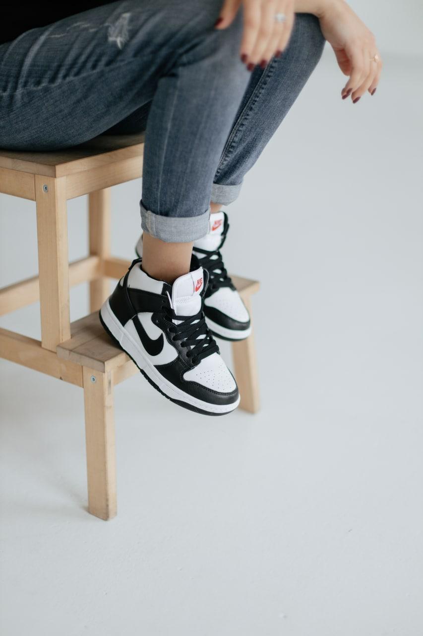 Nike Dunk High Black White