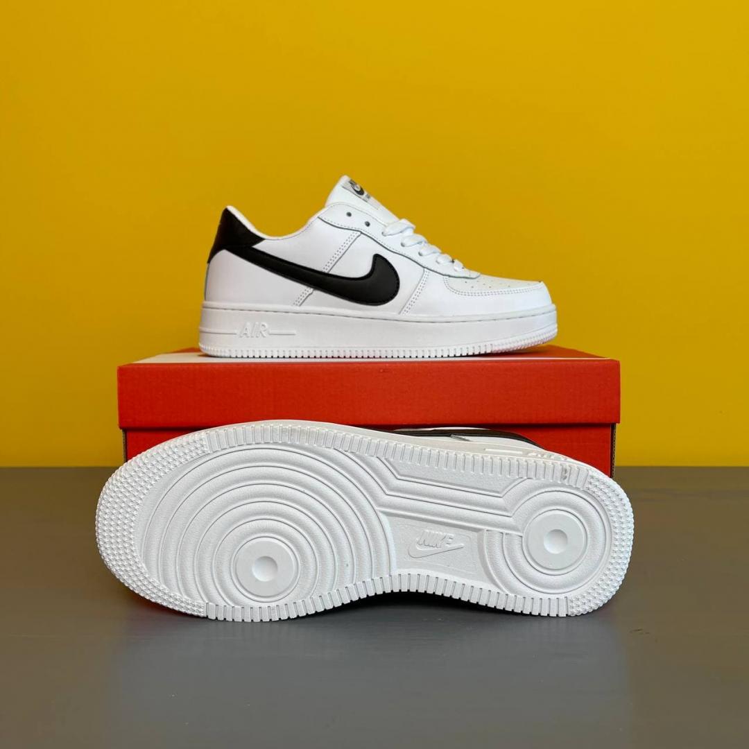 Nike Air Force 1 All White Black