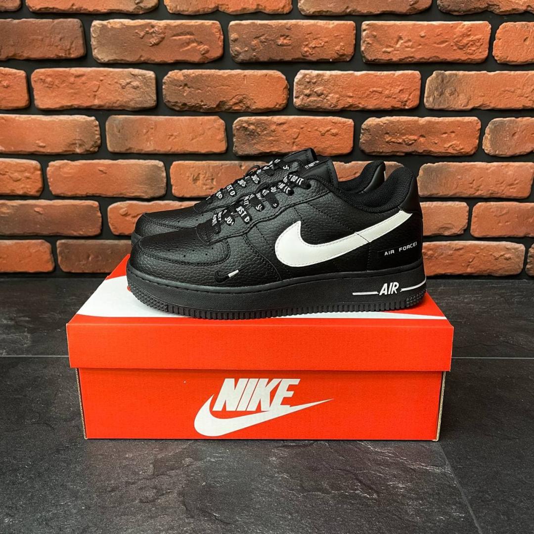 Nike Air Force 1 Black White