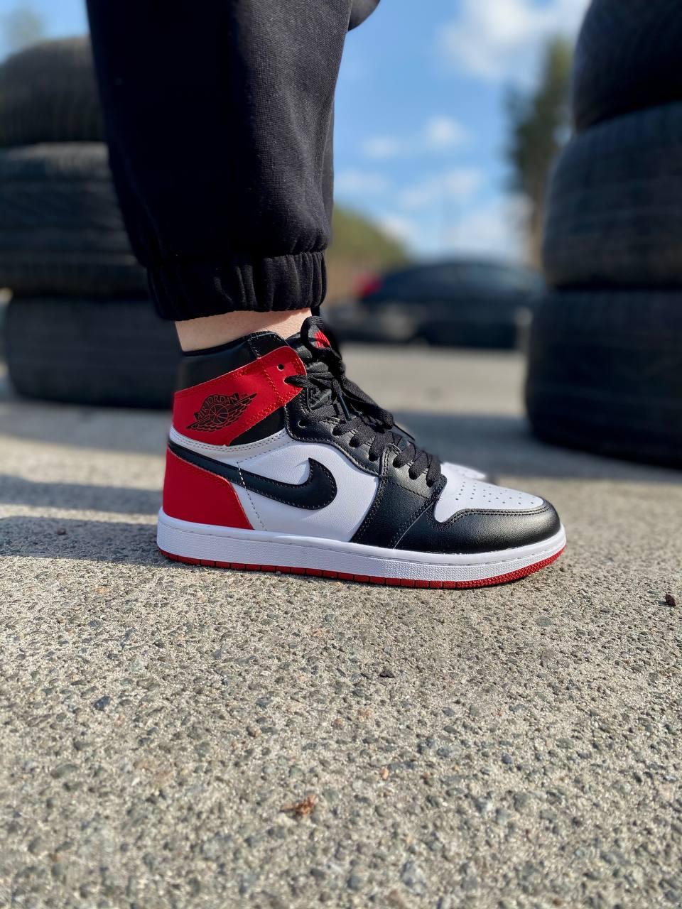 Nike Air Jordan 1 High Black Red White