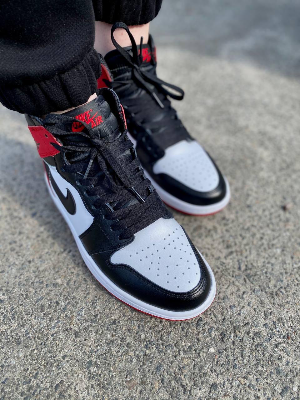Nike Air Jordan 1 High Black Red White