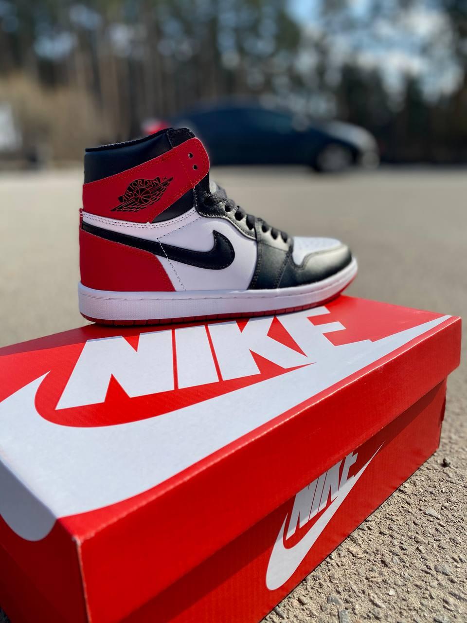 Nike Air Jordan 1 High Black Red White