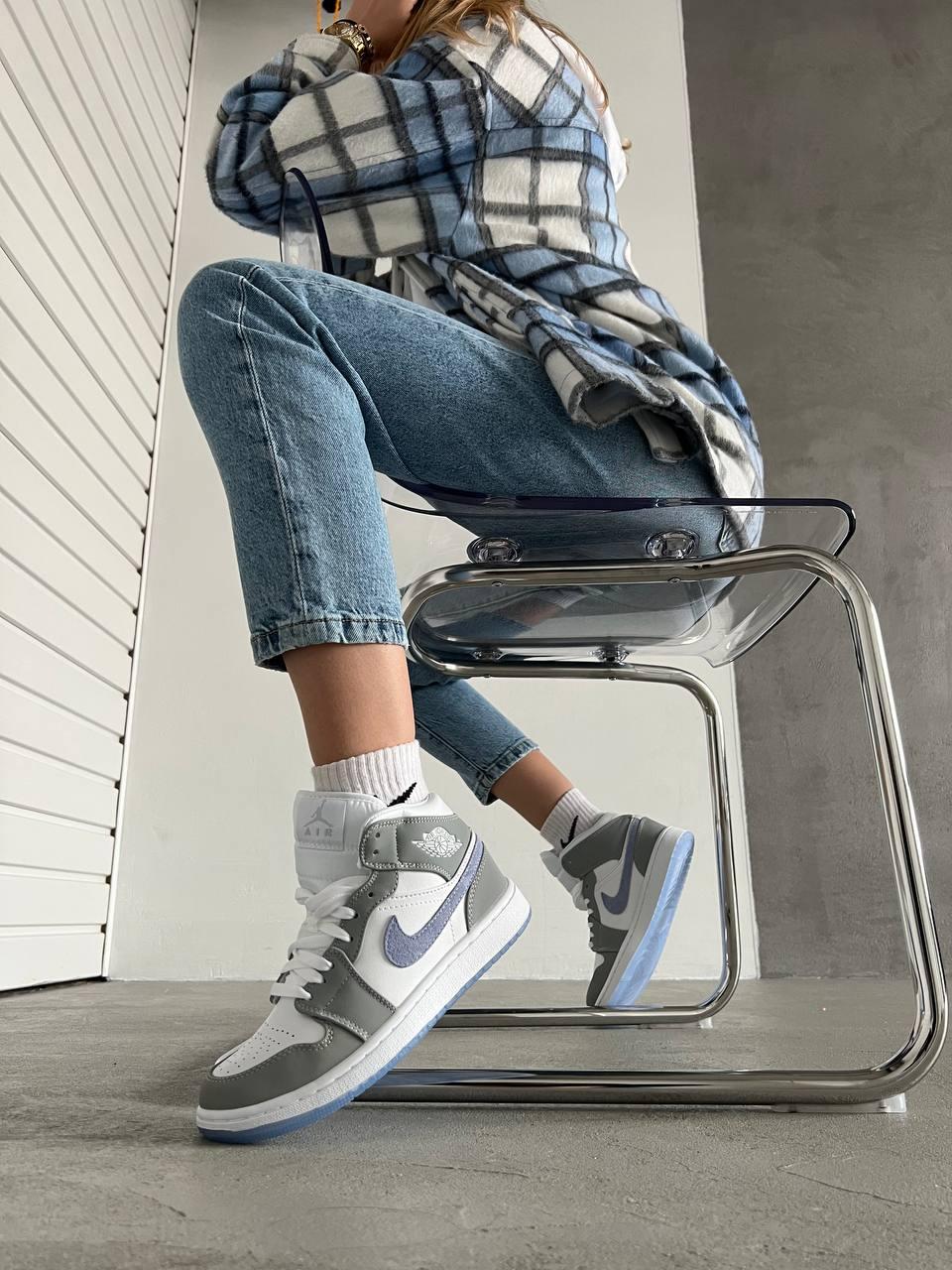 Nike Air Jordan 1 Retro Mid Grey Blue