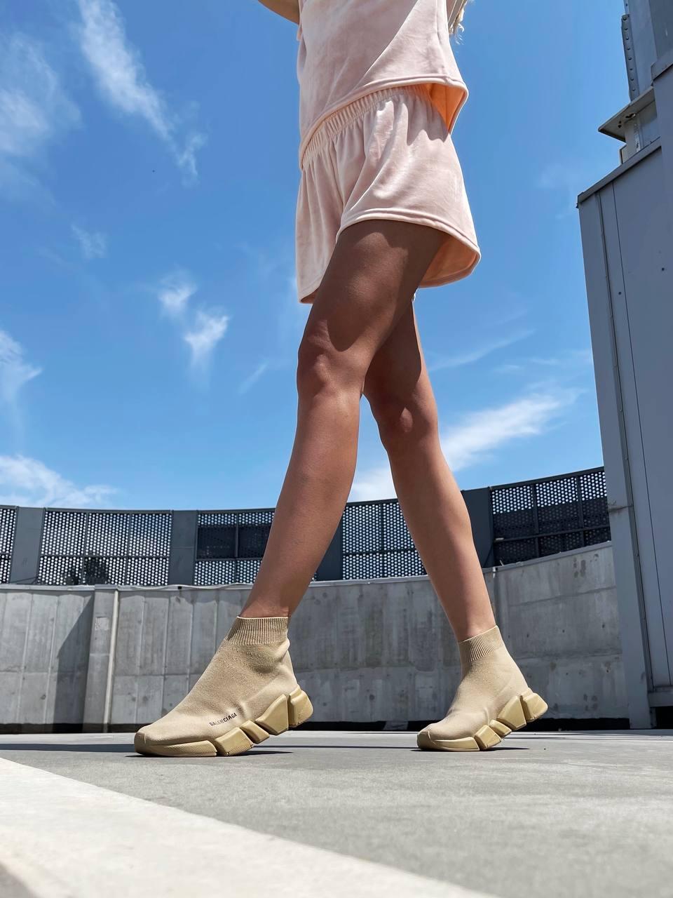 Balenciaga Speed Trainer Beige 2
