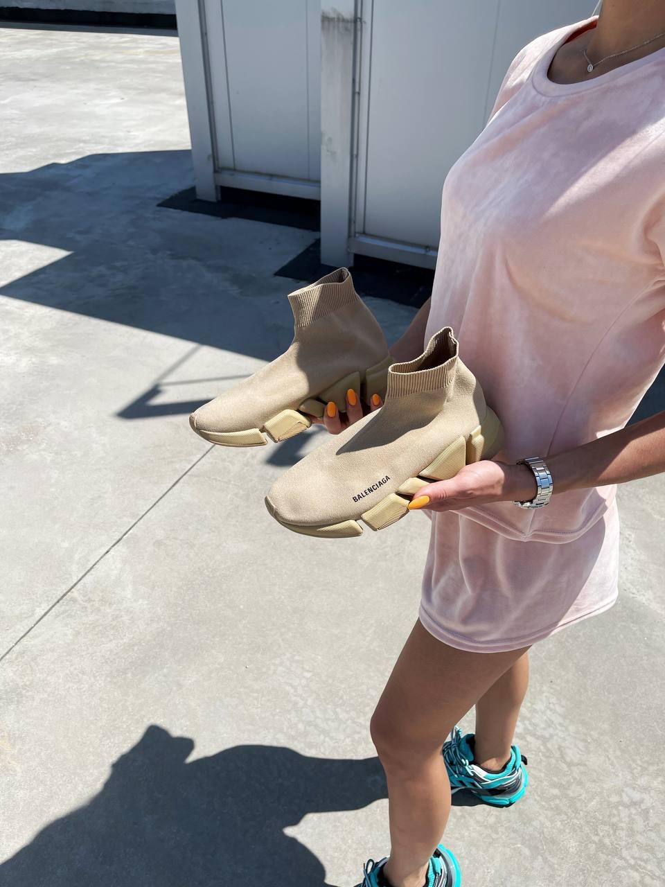Balenciaga Speed Trainer Beige 2