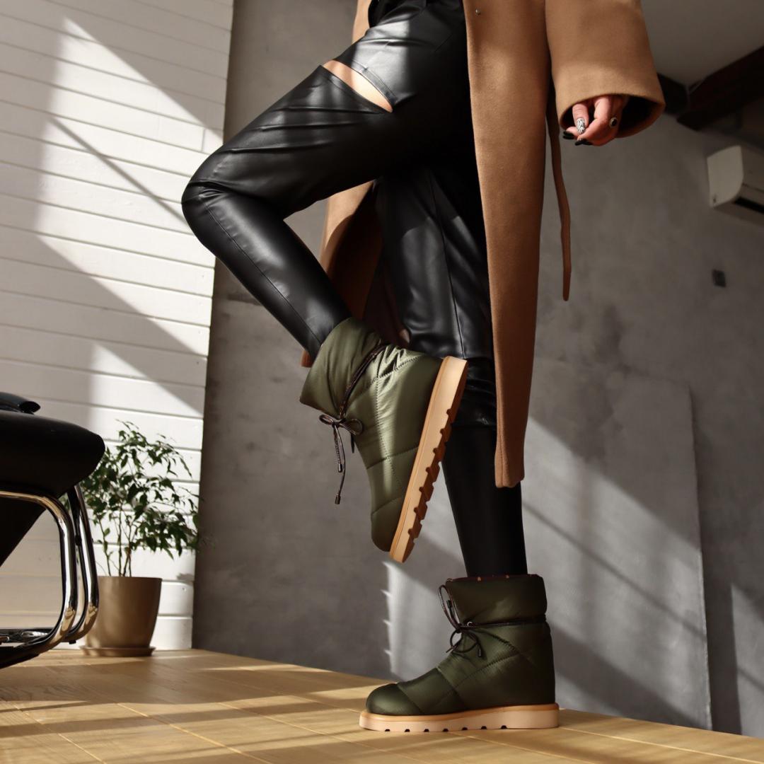 LV Pillow Boots Khaki