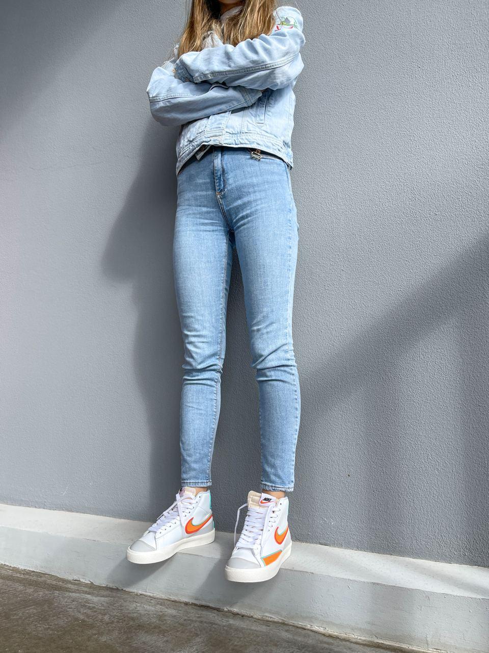 Nike Blazer White Orange
