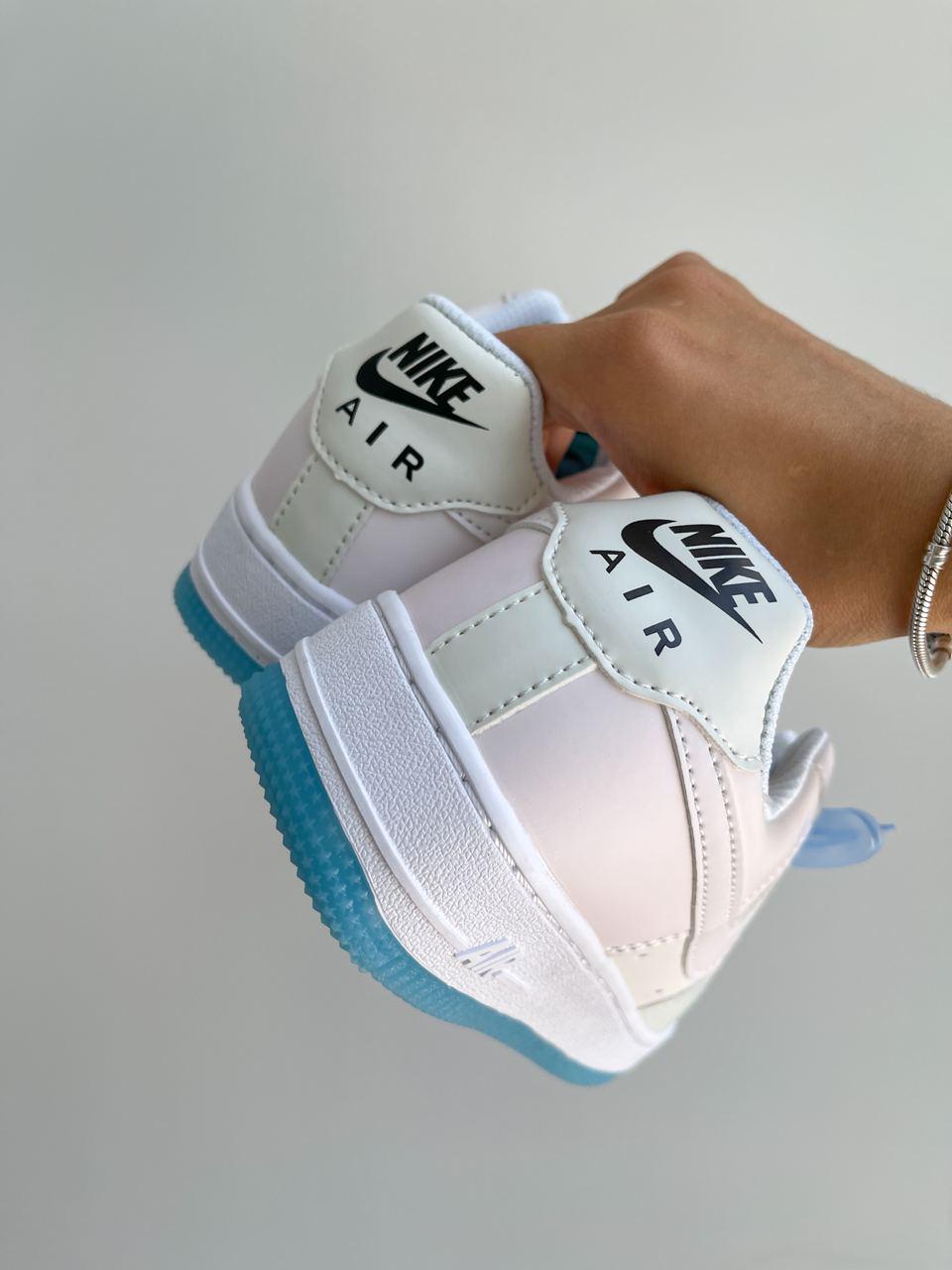 Nike Air Force 1 White Pink