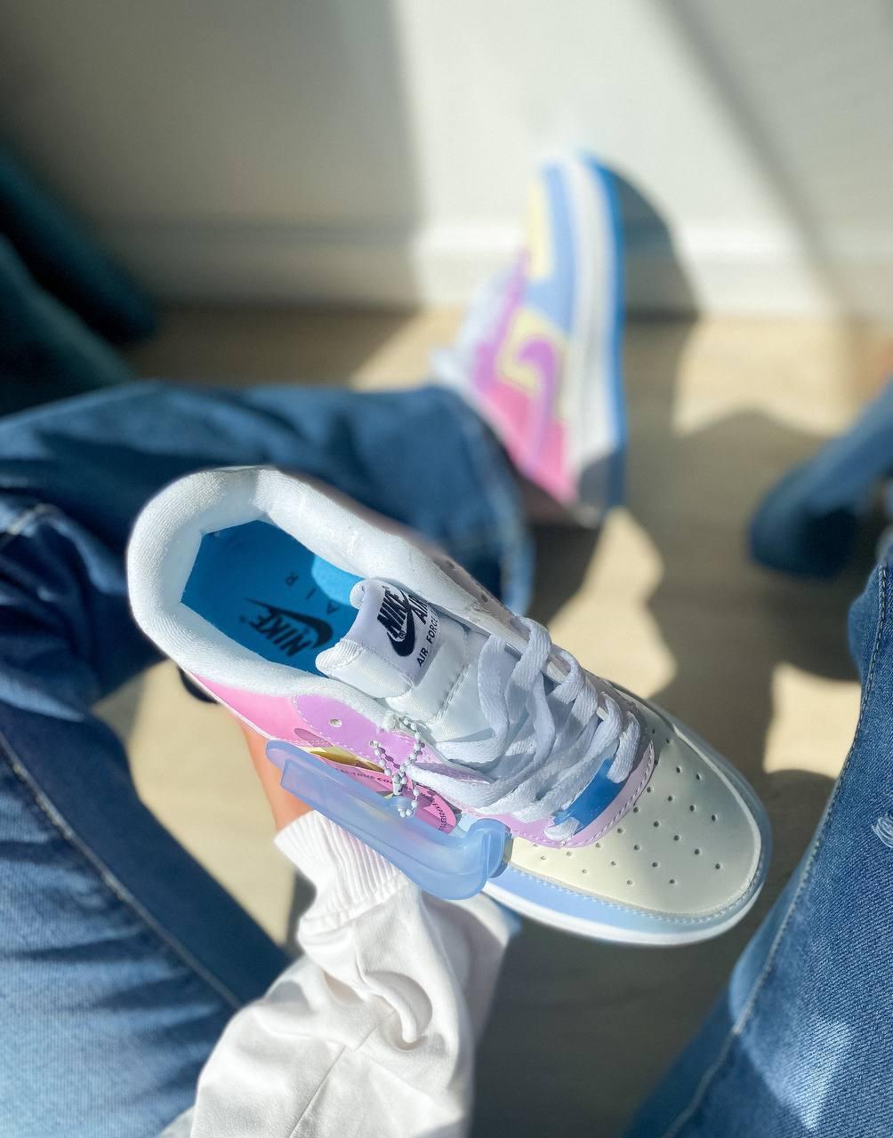 Nike Air Force 1 White Pink