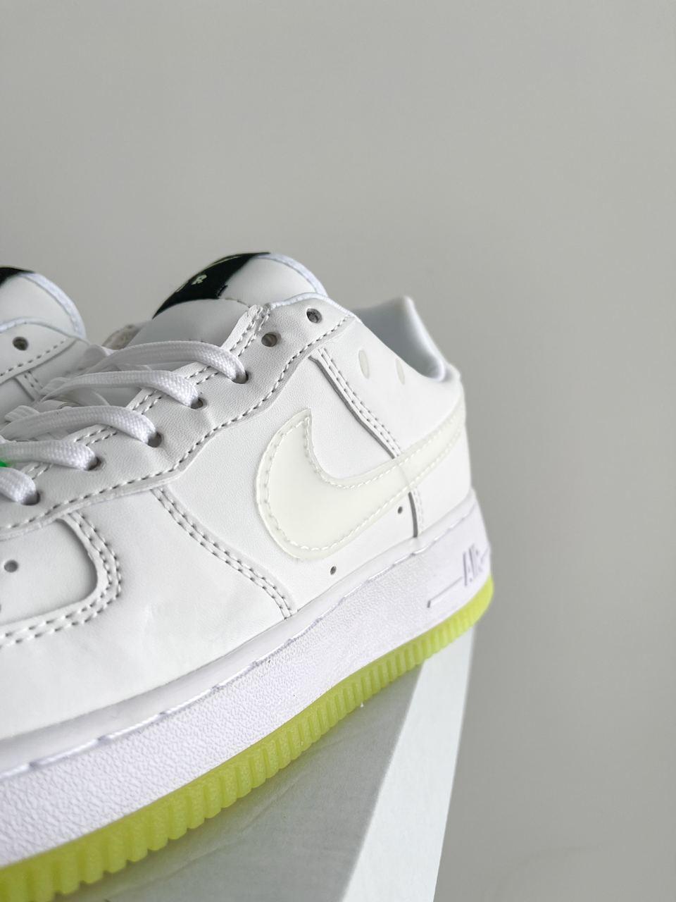 Nike Air Force 1 White Neon