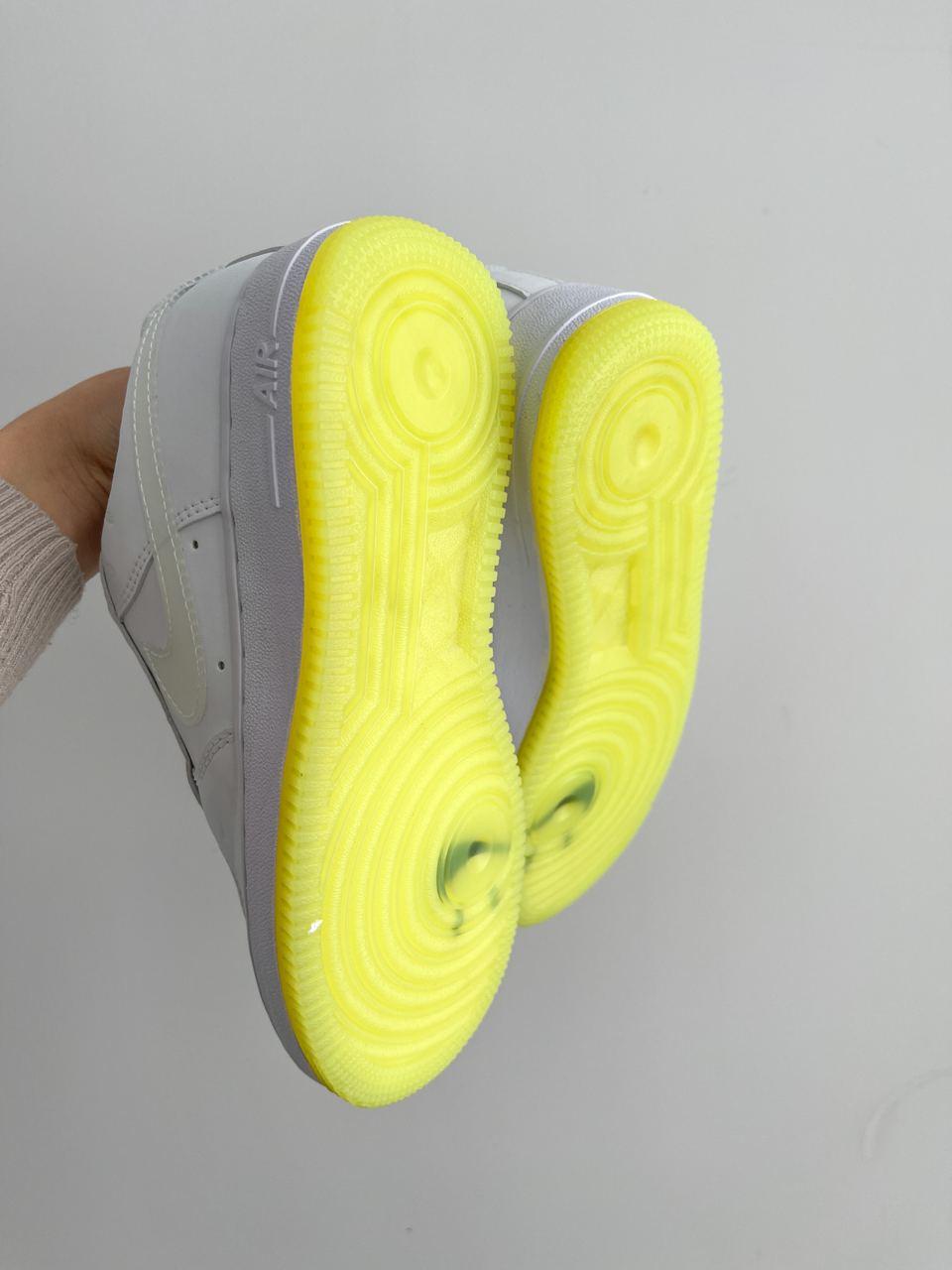 Nike Air Force 1 White Neon